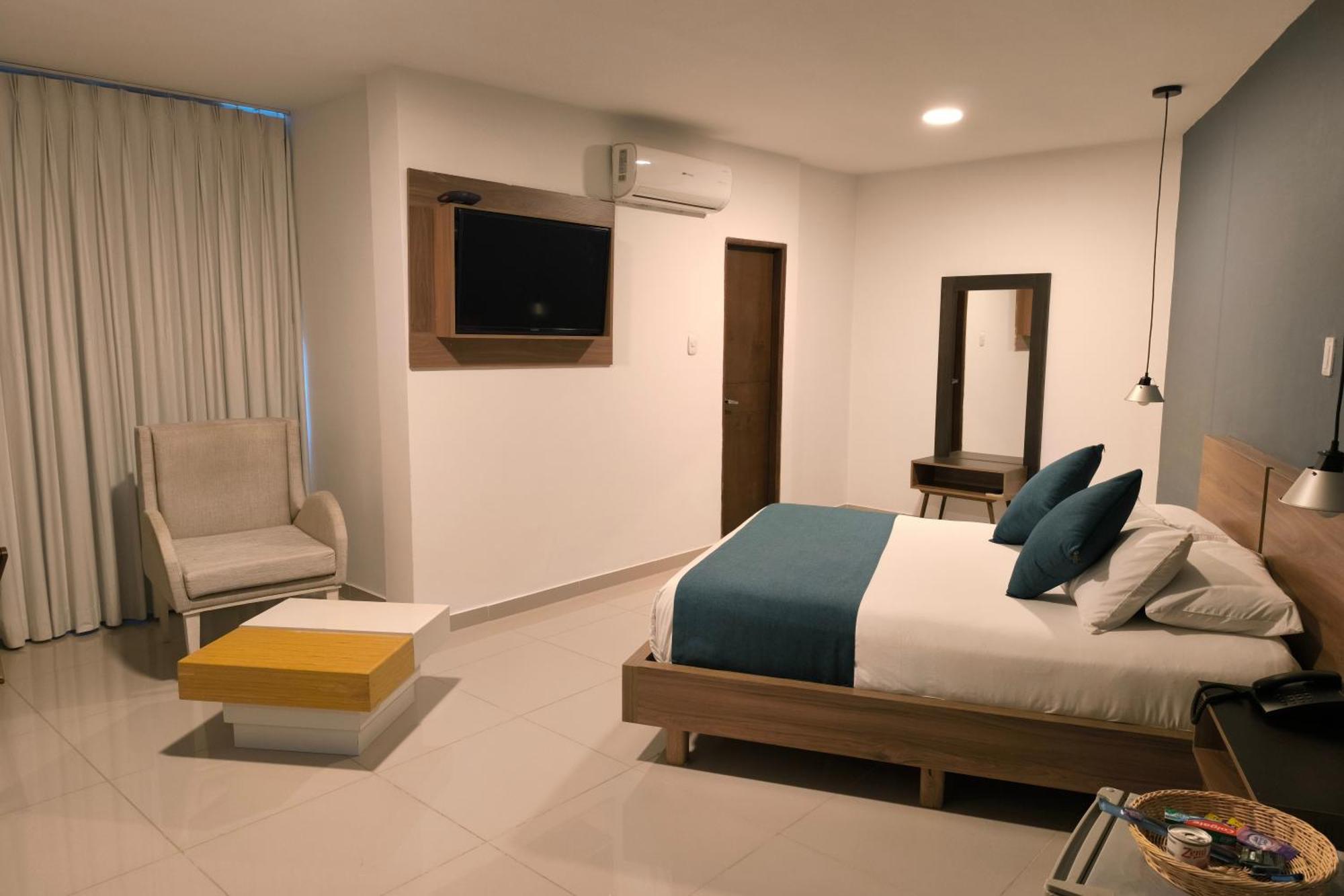 Hotel Quarta Avenida Montería المظهر الخارجي الصورة