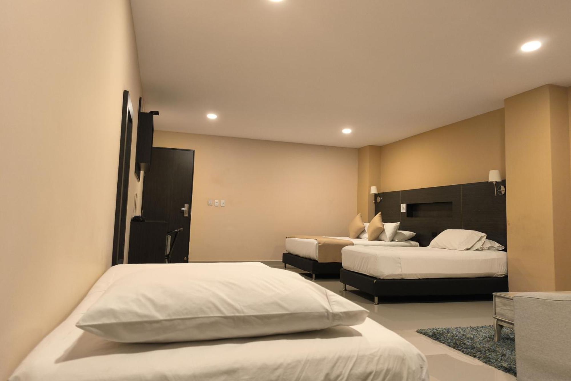 Hotel Quarta Avenida Montería المظهر الخارجي الصورة